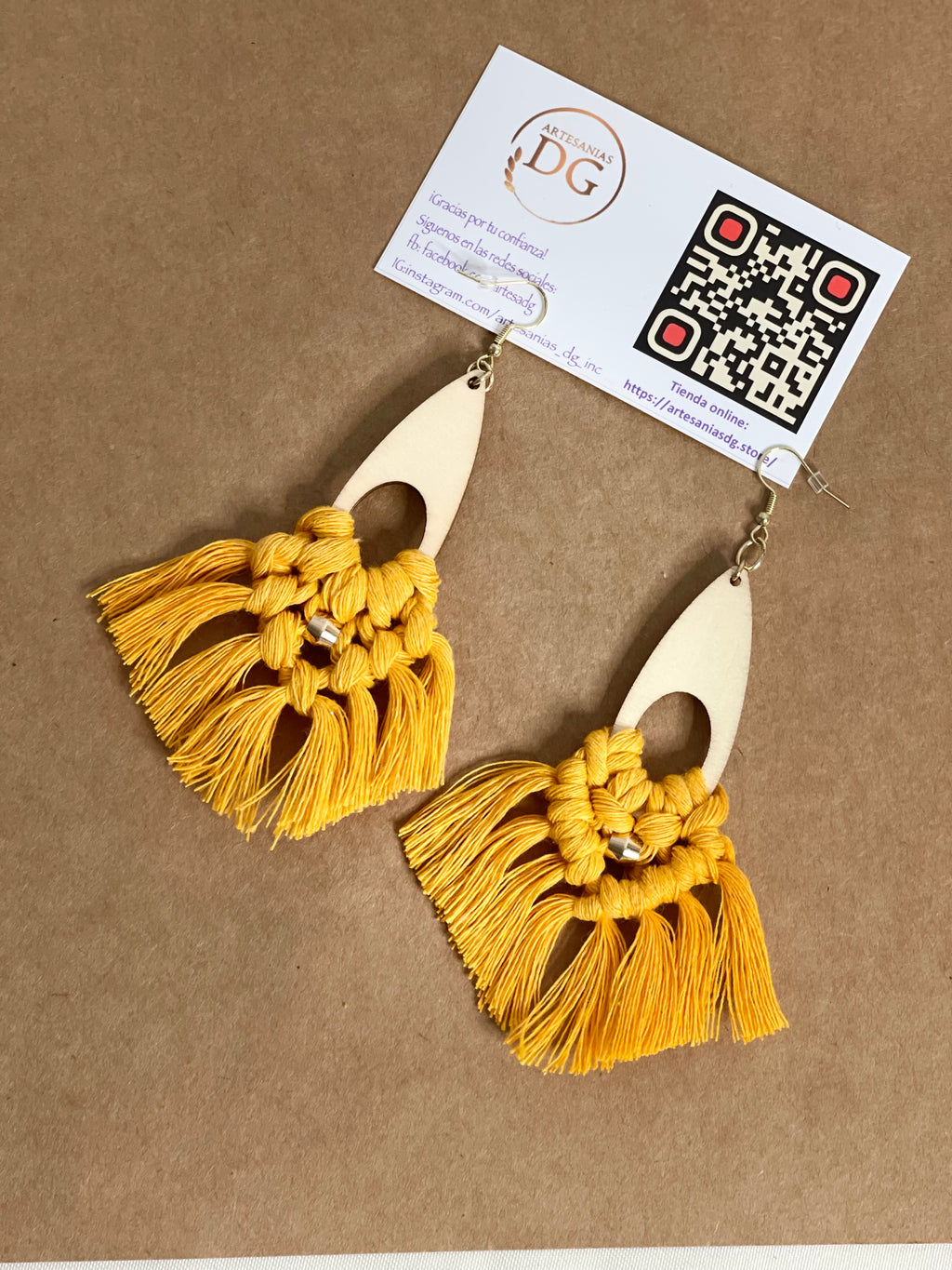 Aretes en macramé